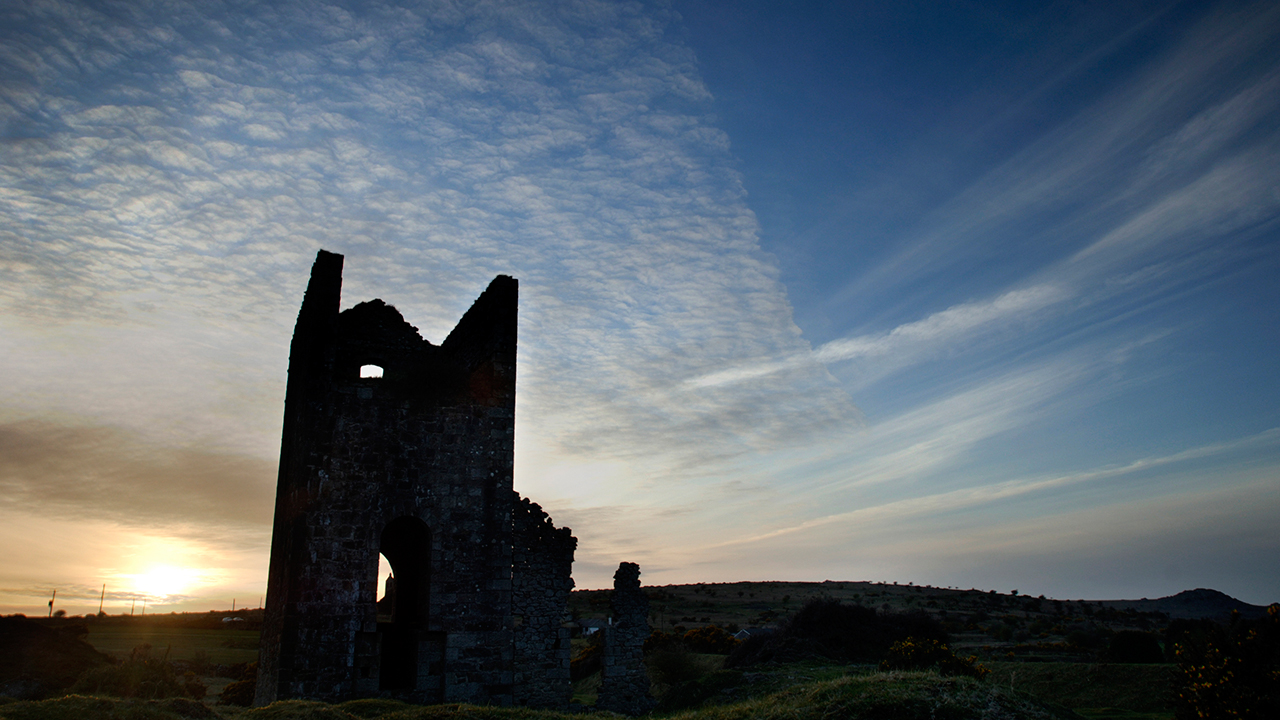 Ruined Cornish tin mine